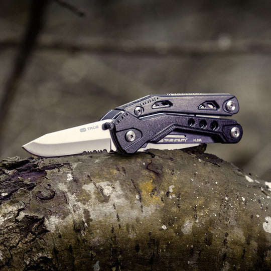 True Utility simply means ‘Really Useful’. Our collection of pocket tools are all about making sure you’re ready for whatever, while still being able to live light. Handyone is a knife first multi tool that includes a one-handed opening, full-size blade. With all the other essential tools hidden neatly within its stylish ergonomic skeleton style frame, Handyone is the ultimate handy tool.