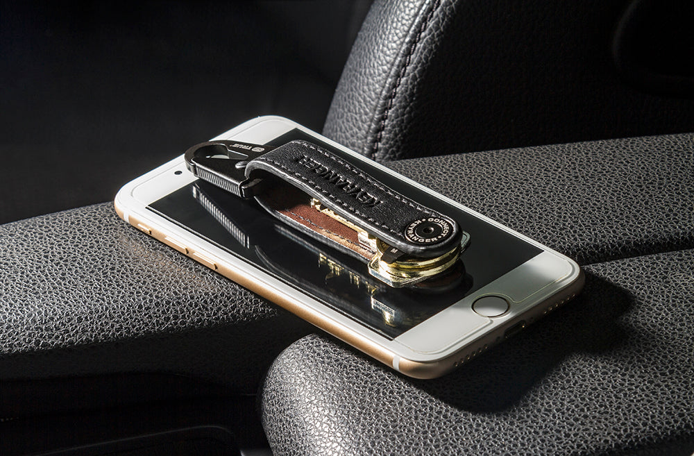 The Keyranger is the slimmest key securing system on the market. With a premium cowhide black leather key fob and a contrasting tan leather interior, Keyranger holds your keys flat