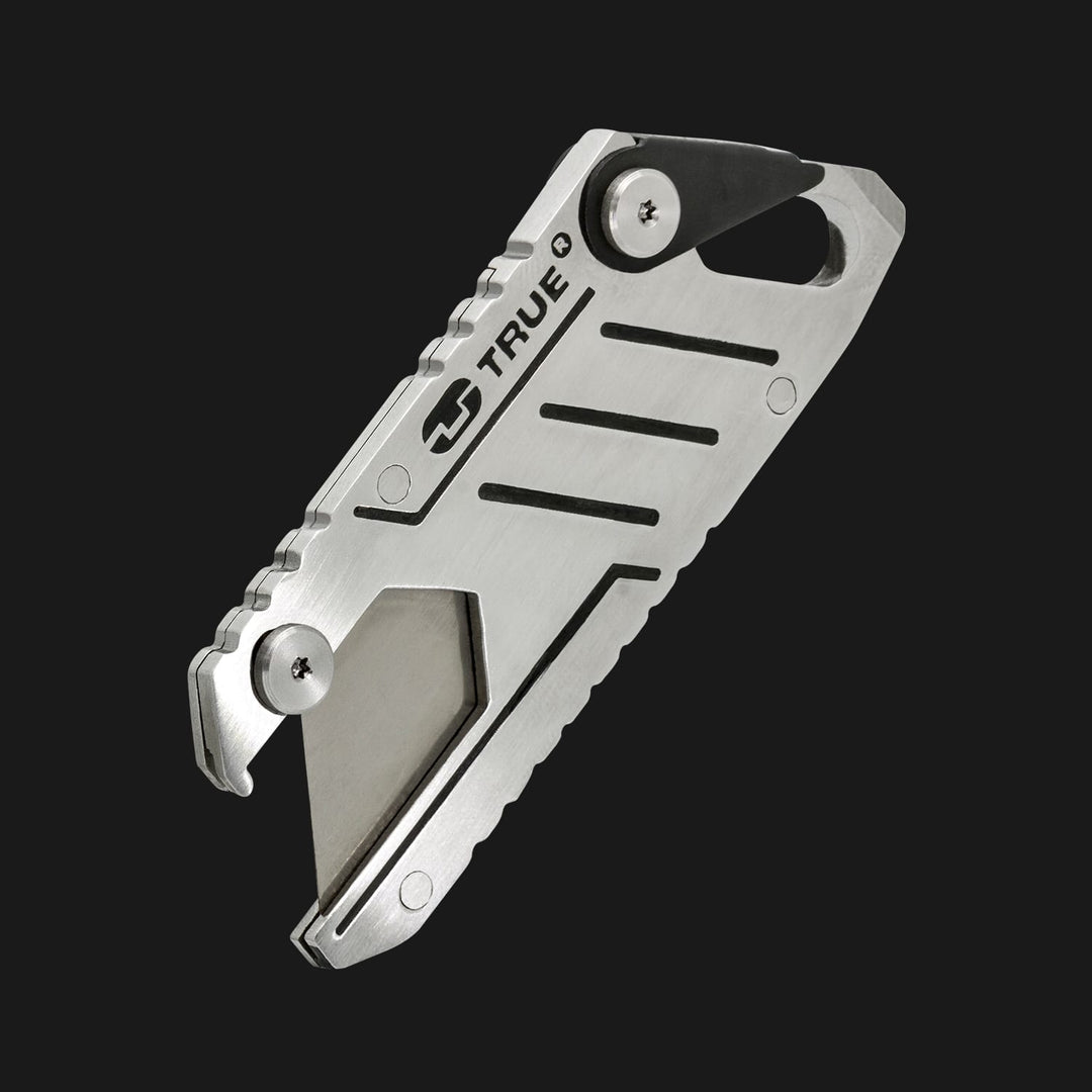 True Utility Folding Blade Pocket Knife Multitool - Berwyn Lawnmower
