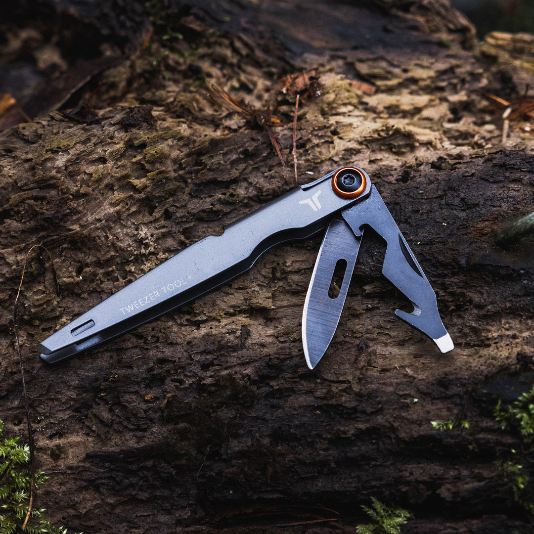 True Utility Titanium Locking Pocket Multi-Tool